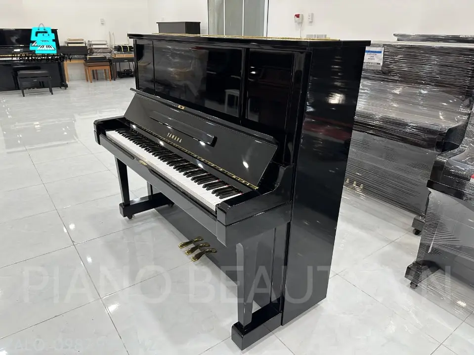 Đàn Piano cơ Yamaha UX3 - Piano Beauty
