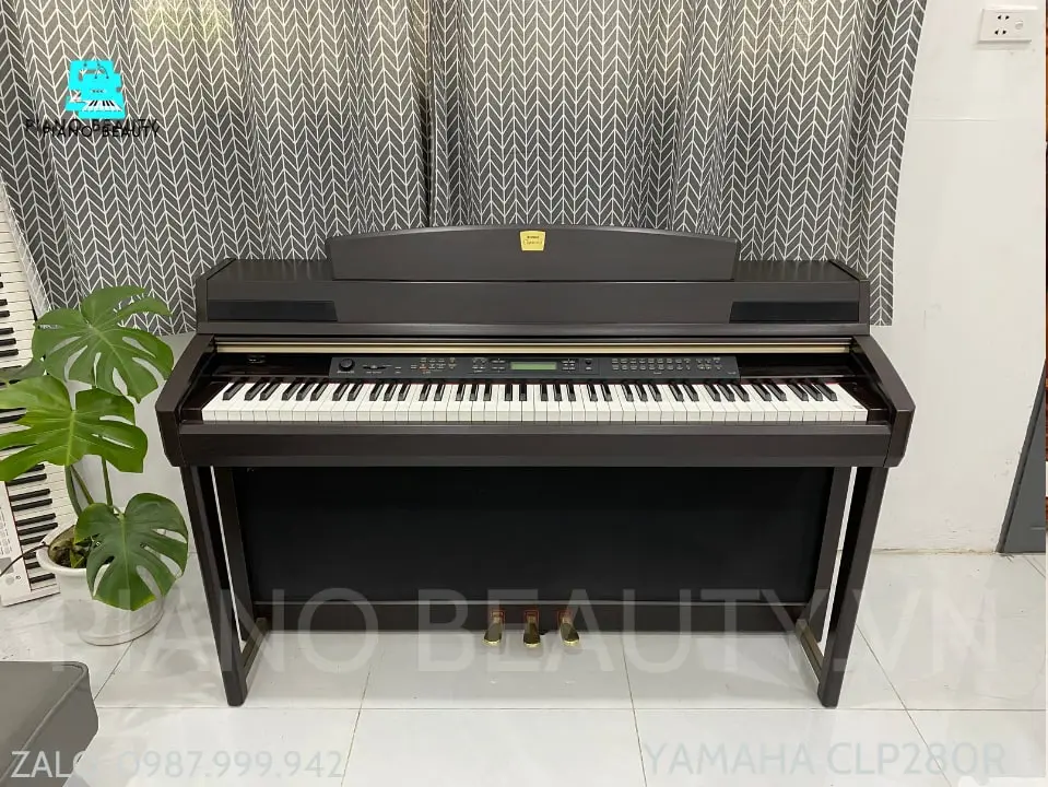 Đàn Piano điện Yamaha CLP280R - Piano Beauty