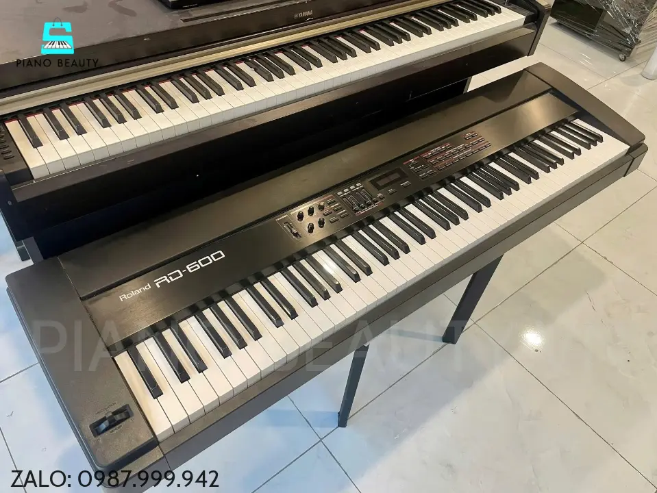 Đàn piano điện Roland RD600 Roland