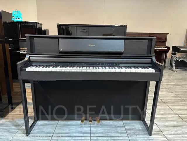 Đàn Piano điện Roland LX705GP