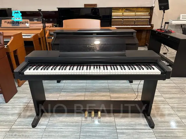 Đàn Piano điện Yamaha CLP560