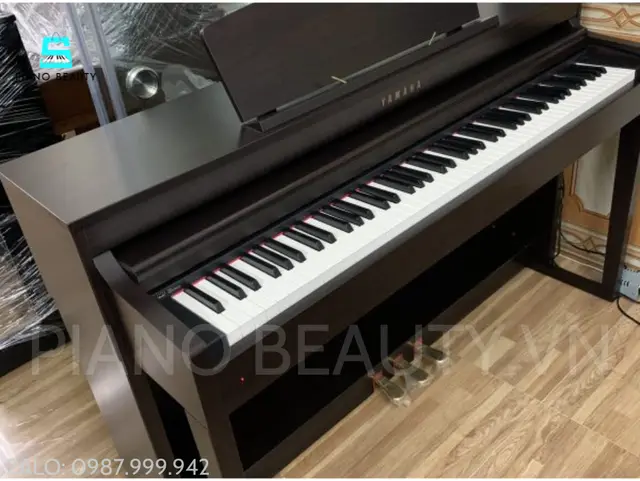 Đàn piano điện yamaha CLP440R
