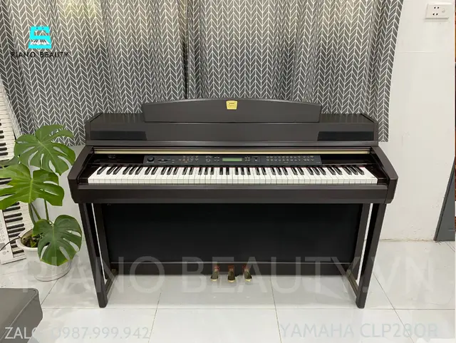 Đàn Piano điện Yamaha CLP280R