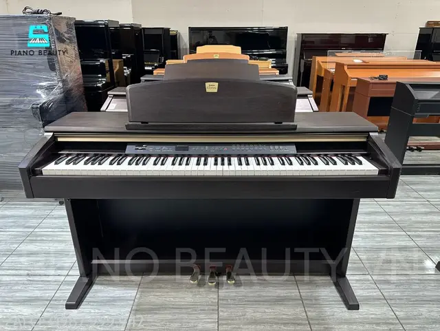 Đàn Piano điện Yamaha CLP130R