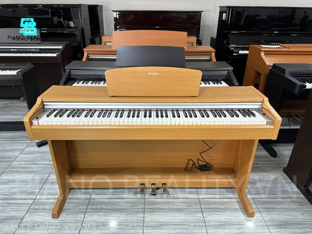Đàn Piano điện Yamaha YDP131C