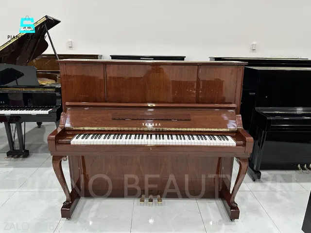 Đàn Piano Cơ Yamaha W106 Nhập Khẩu Nhật Bản | Thiết Kế Chân Cong Châu Âu, Âm Thanh Mạnh Mẽ Sang Trọng