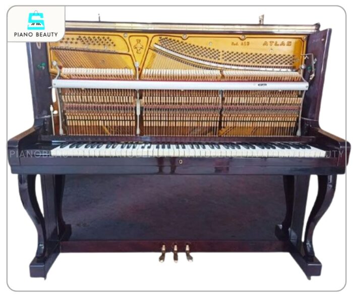 Đàn Piano Atlas A5D có thân đàn chế tác từ gỗ nguyên khối vững chắc