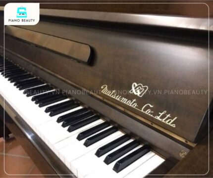 Đàn Piano Atlas M7 với bàn phím được chế tác từ Phenolic Resin