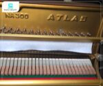 Đàn Piano Atlas NA300 thu hút với âm thanh được tái tạo rõ ràng, sắc nét ở mọi dải tần
