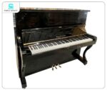 Đàn Piano Ballindamm B126 mang một diện mạo cổ điển đậm chất Châu Âu