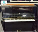 Bàn phím của Đàn Piano Ballindamm B126 được cấu tạo từ gỗ ép phủ nhựa Acrylic