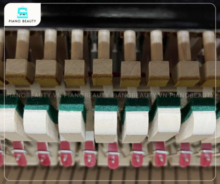 Đàn Piano Ballindamm BU30 có búa đàn làm từ gỗ cao cấp