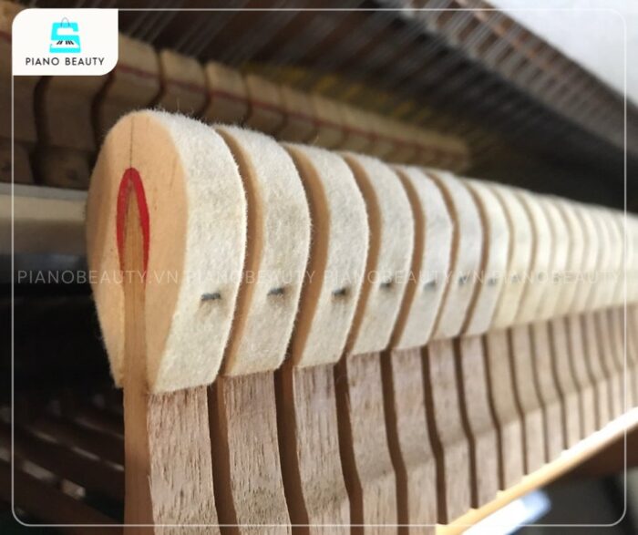 Đàn Piano Belton FU33 có búa đàn làm từ chất liệu cao cấp