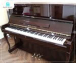 Đàn Piano Bockler AH28 có phần thùng đàn, thường được chế tác từ gỗ thông Bắc Mỹ