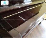 Đàn Piano Bockler AH28 sở hữu gam màu nâu đen chủ đạo