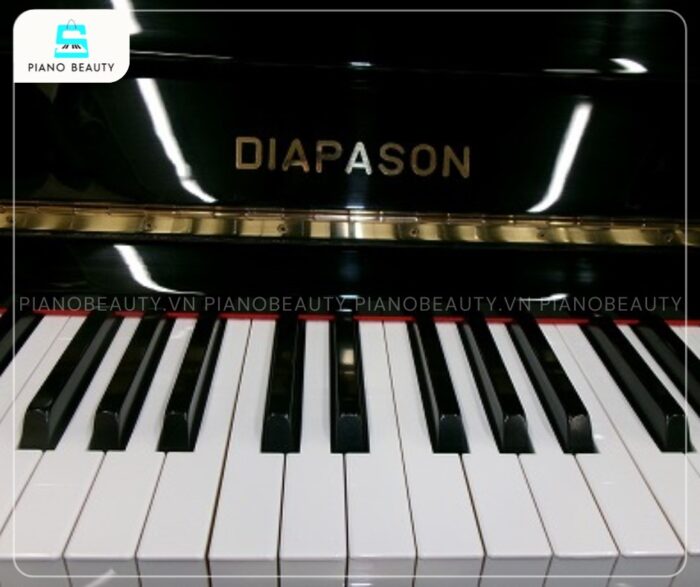 Đàn Piano Diapason 125A có bàn phím mang lại cảm giác vững chắc