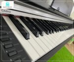 Thiết kế bàn phím có độ nặng tăng dần từ nốt cao xuống nốt trầm