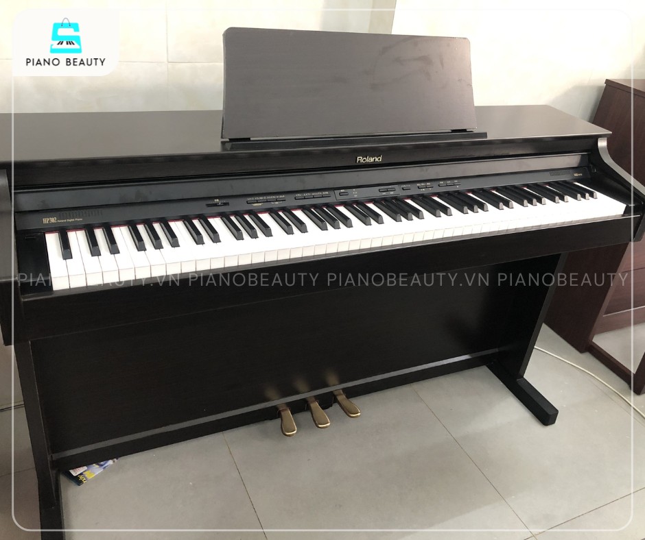 Đàn Piano Điện Roland HP302