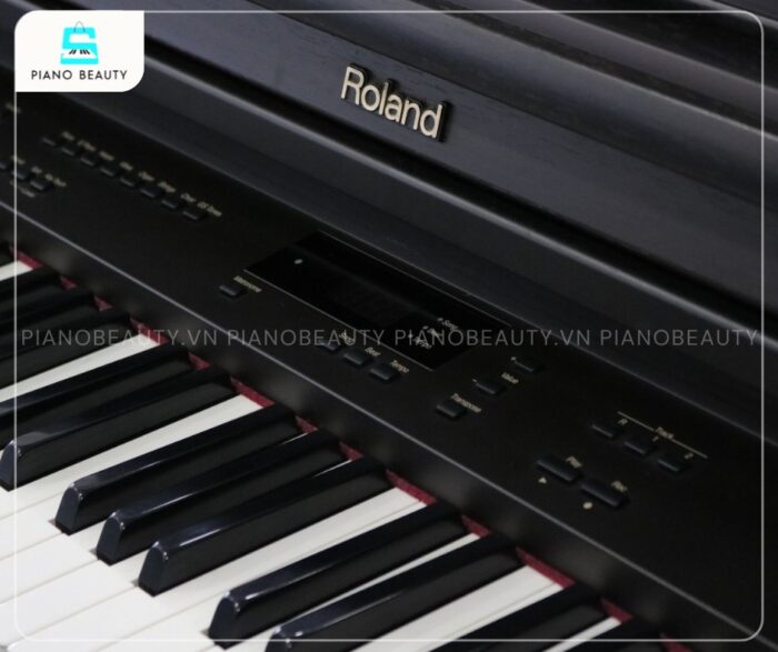 Đàn Piano Điện Roland HP335 trang bị âm thanh tự nhiên 3 pedal