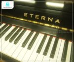 Đàn Piano Eterna 35 với 88 phím đàn được chế tác đồng bộ