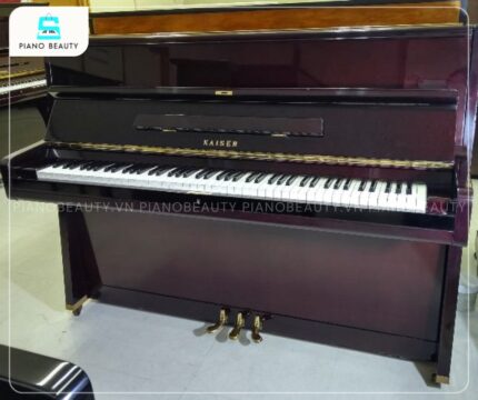 Đàn Piano Kaiser K10 sở hữu vẻ ngoài tinh tế và chắc chắn