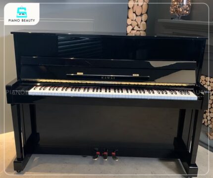 Đàn Piano Kawai CX5H được phủ lớp sơn bóng bẩy và tinh xảo