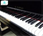 Đàn Piano Kawai K48 có bàn phím được thiết kế với độ nặng vừa phải