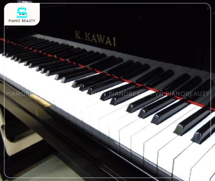 Đàn Piano Kawai K48 có bàn phím được thiết kế với độ nặng vừa phải