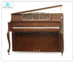 Đàn Piano Kawai KL11KF được hoàn thiện bằng lớp sơn bóng bẩy màu đen hoặc nâu gỗ