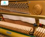 Đàn Piano Kawai KL32WG có âm sắc phong phú, lý tưởng cho người chơi chuyên nghiệp