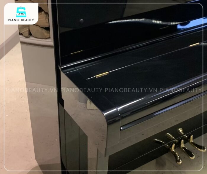 Đàn Piano Kawai KST2 sở hữu lớp hoàn thiện hoàn hảo và tỉ mỉ