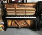 Đàn Piano Kawai NS10M có bảng cộng hưởng được chế tác từ gỗ Vân Sam (Spruce) nguyên khối
