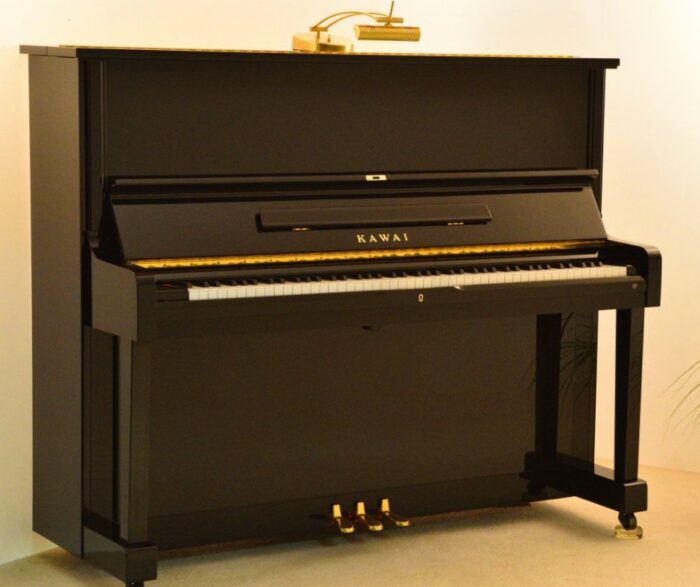 Đàn Piano Kawai NS15 là một model đàn piano upright được sản xuất bởi thương hiệu Kawai danh tiếng của Nhật Bản