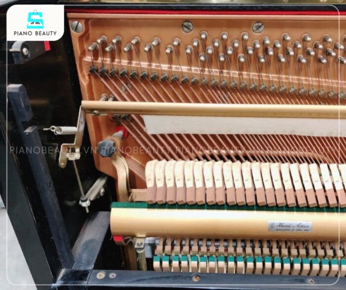Đàn Piano Kawai US80 có dây đàn chế tạo từ thép cường độ cao