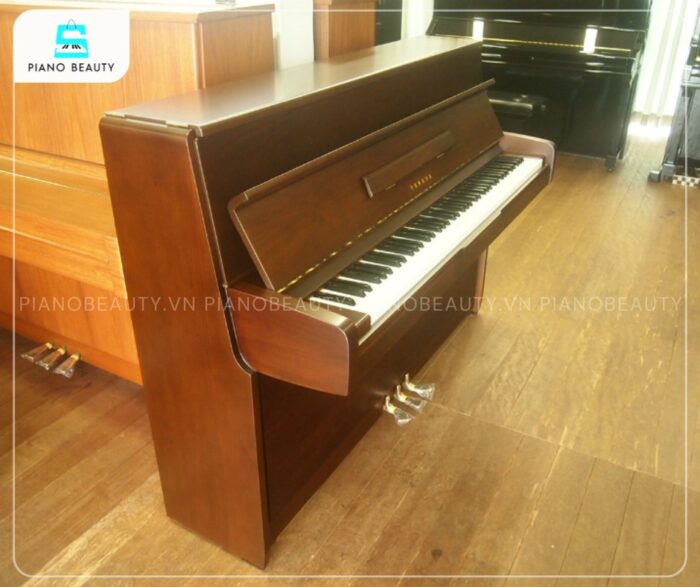 Đàn Piano Yamaha M1A sở hữu sắc gỗ walnut ấm áp