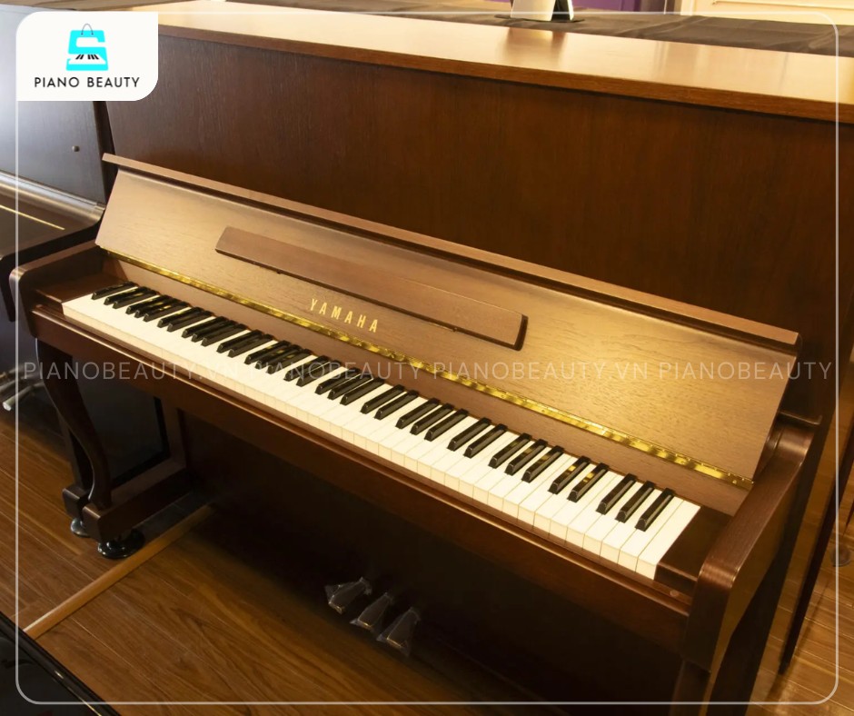 Đàn Piano Yamaha MC1AWnC trang bị bàn phím mang lại cảm giác bấm phím vững chắc