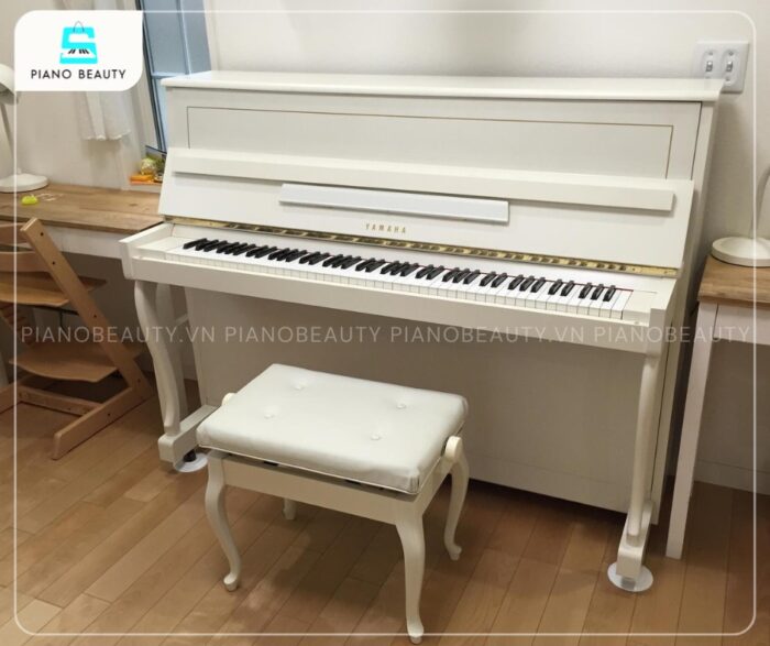 Đàn Piano Yamaha MC202 sở hữu kiểu dáng upright console thanh lịch