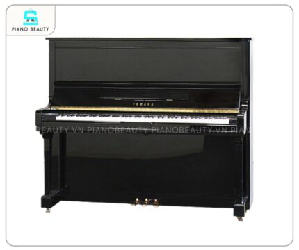 Đàn Piano Yamaha U300 mang dáng dấp của một cây upright piano vững chãi và bề thế