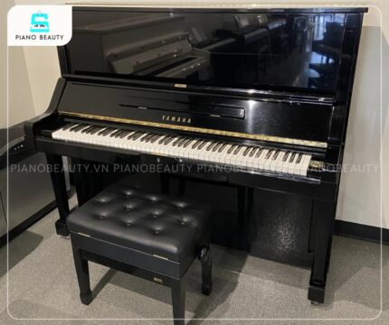 Đàn Piano Yamaha U30A có thiết kế sang trọng và độ bền cao