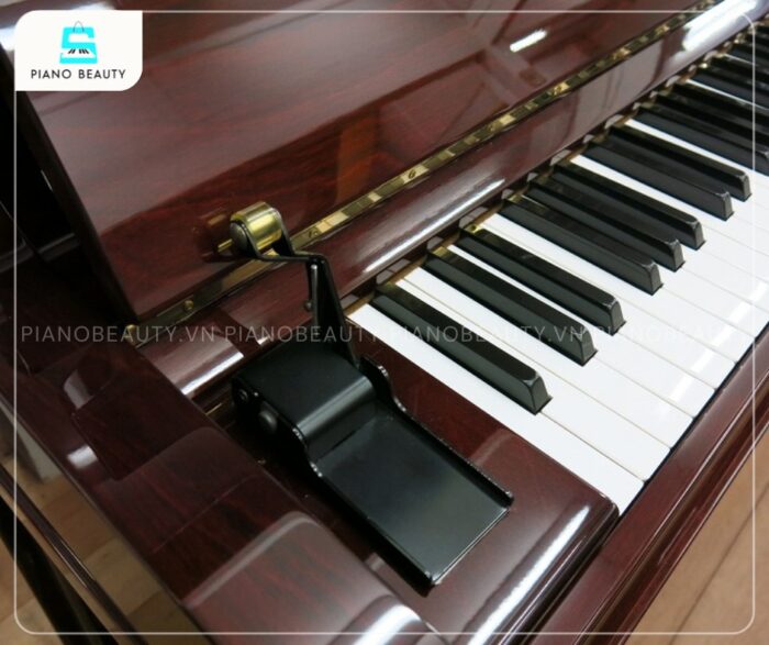 Đàn Piano Yamaha U30BiC với các phím làm từ vật liệu bền bỉ