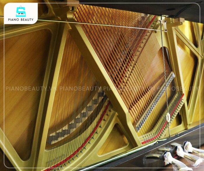 Đàn Piano Yamaha U30BL với dải âm bass sâu lắng
