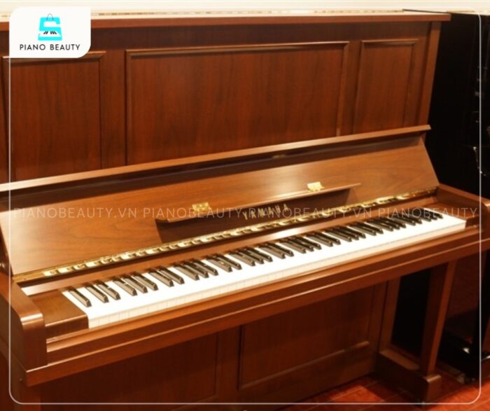 Đàn Piano Yamaha U30Wn là một mẫu đàn piano cơ dáng đứng cao cấp thuộc dòng U series