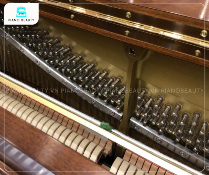 Đàn Piano Yamaha U30Wn mang đến âm thanh vang dội, trong trẻo