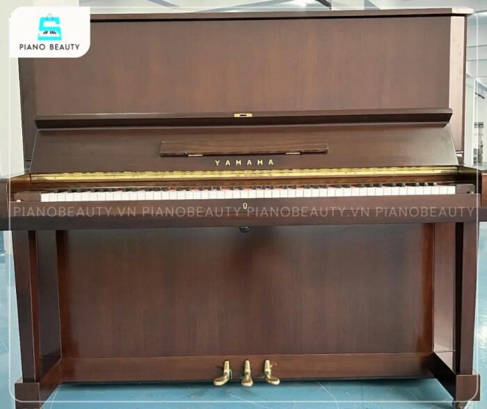 Đàn Piano Yamaha U5A nổi bật với dáng hình hộp đứng