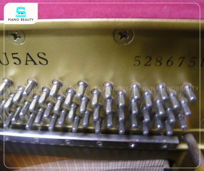 Đàn Piano Yamaha U5AS mang đến âm thanh mạnh mẽ, vang dội