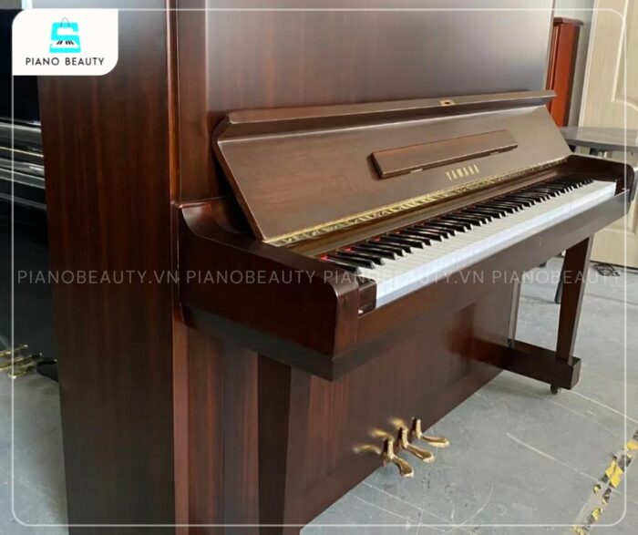Đàn Piano Yamaha U5B Khám phá đàn piano Yamaha U5B, nổi