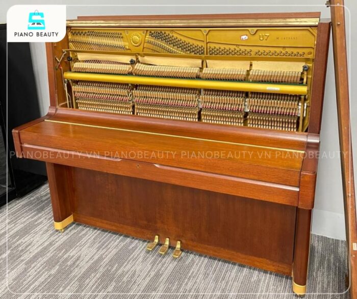 Đàn Piano Yamaha U7B được biết đến rộng rãi nhờ khả năng tạo ra âm thanh ấm áp, trong trẻo và có độ vang xa ấn tượng