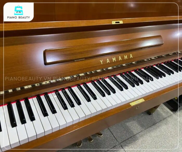 Đàn Piano Yamaha U7C mang lại vẻ ngoài sang trọng mà còn đảm bảo độ bền vững vượt thời gian