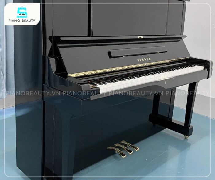 Đàn Piano Yamaha UX3 gây ấn tượng với ngoại hình hiện đại