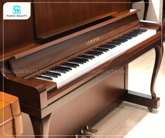 Đàn Piano Yamaha UX30WnC có bàn phím đảm bảo trải nghiệm chơi đàn mượt mà, cùng với độ nhạy cao